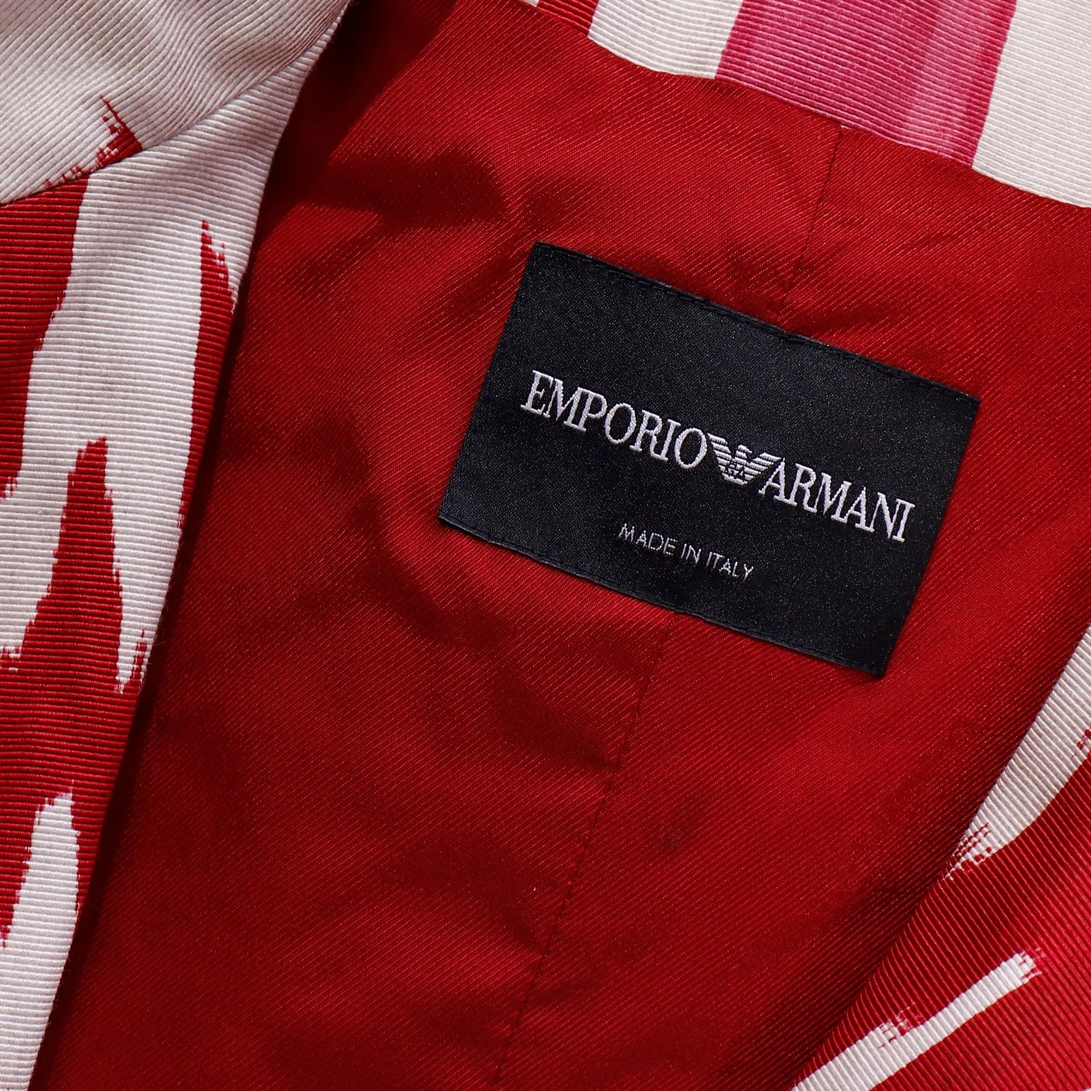 2015 Runway Emporio Armani Red Ikat Print Jacket
