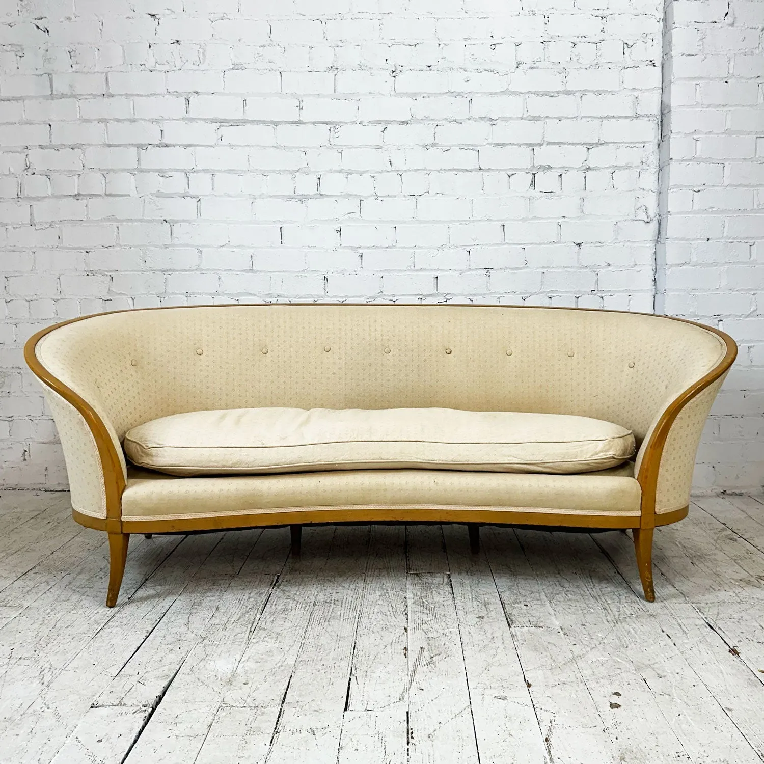 85.75" Antique Style Sofa