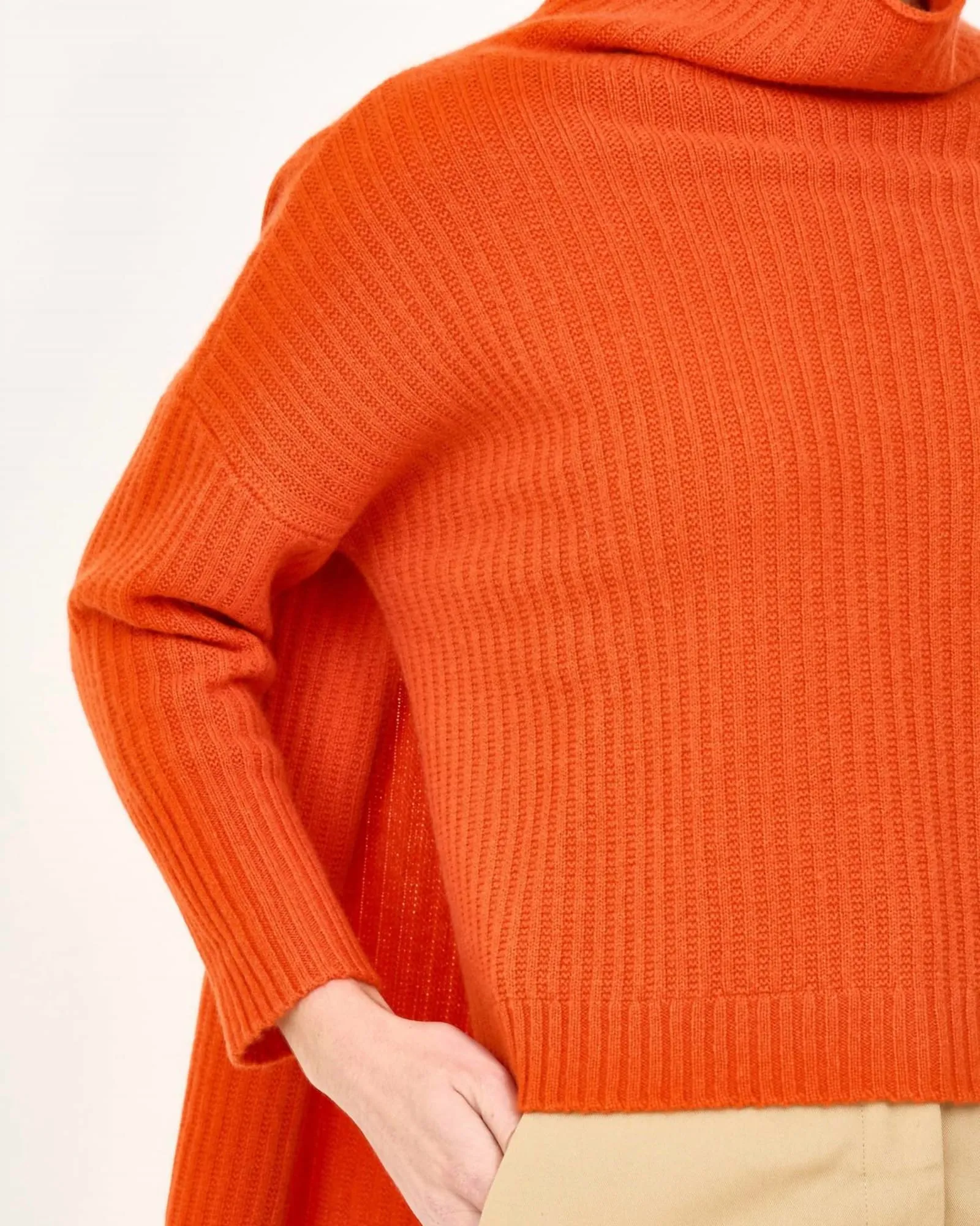 Everly Sweater in Orange | Orange
