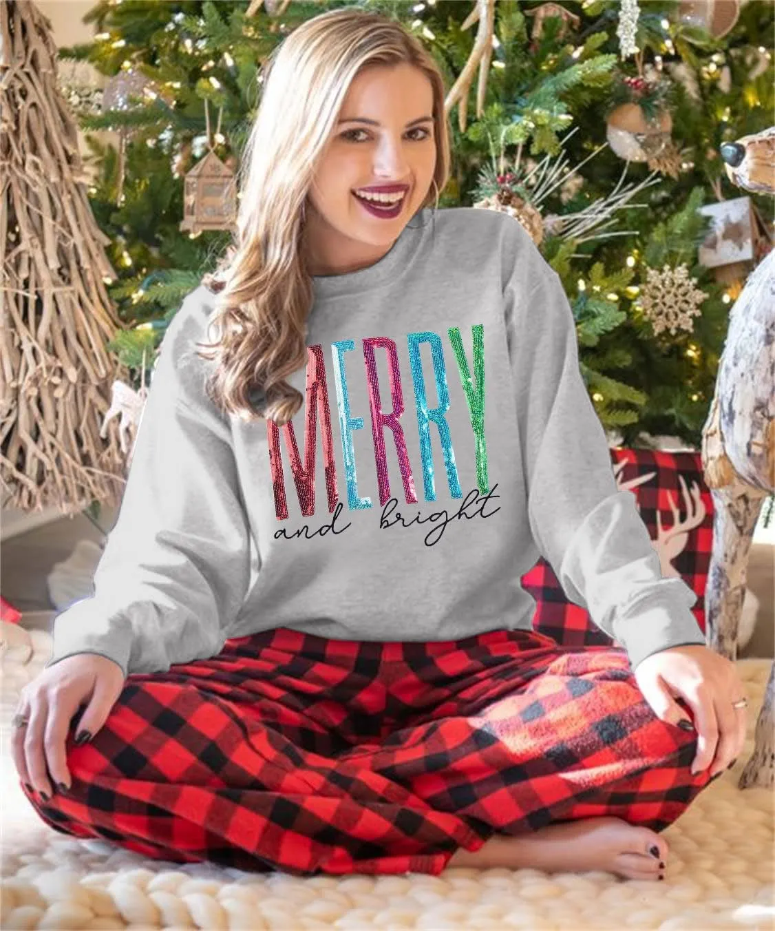 Merry and Bright Sweatshirt Women Merry Christmas Letter Print Long Sleeve Sweater Xmas Crewneck Pullover Casual Blouse Tops