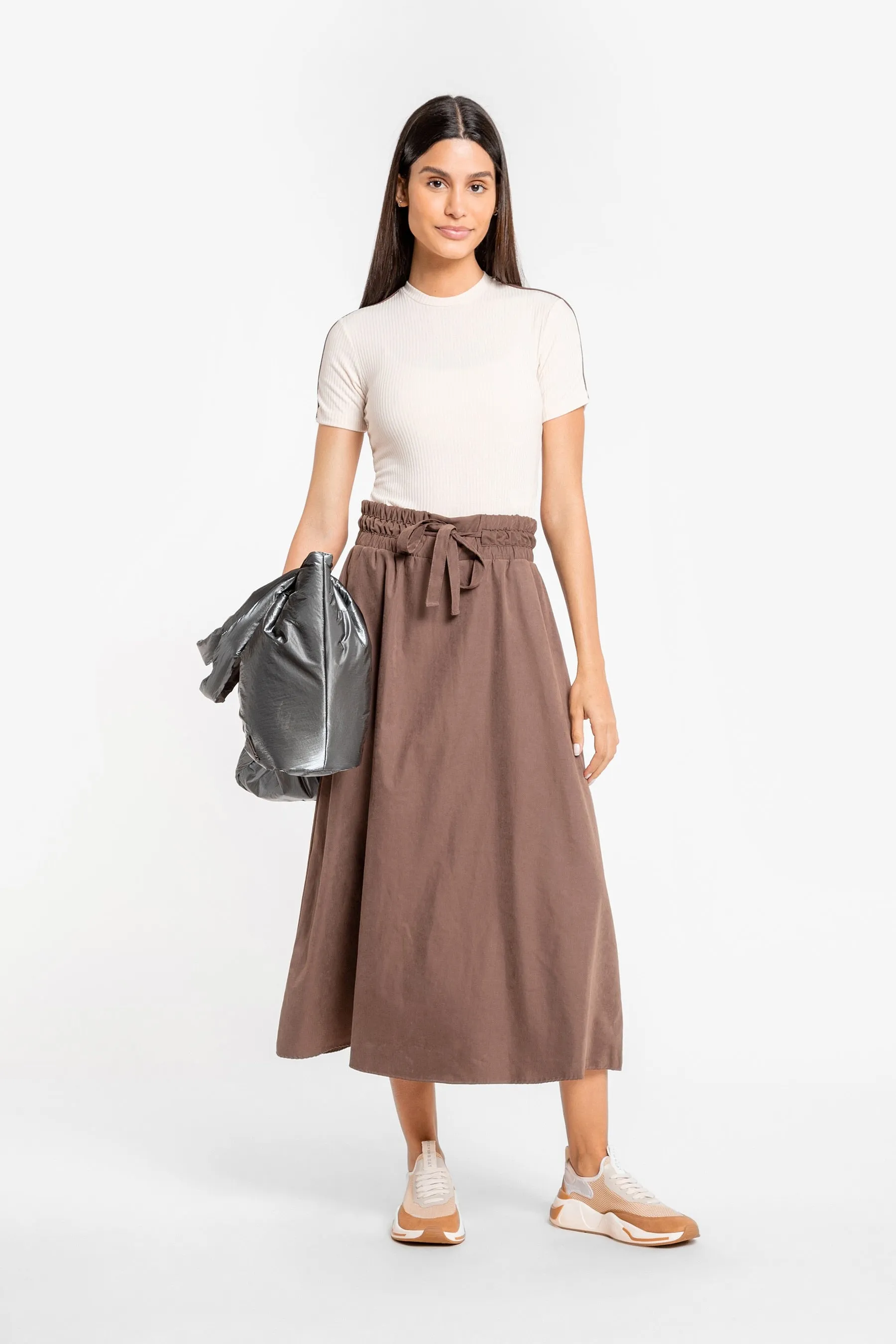Minimal Lines Cropped Blouse