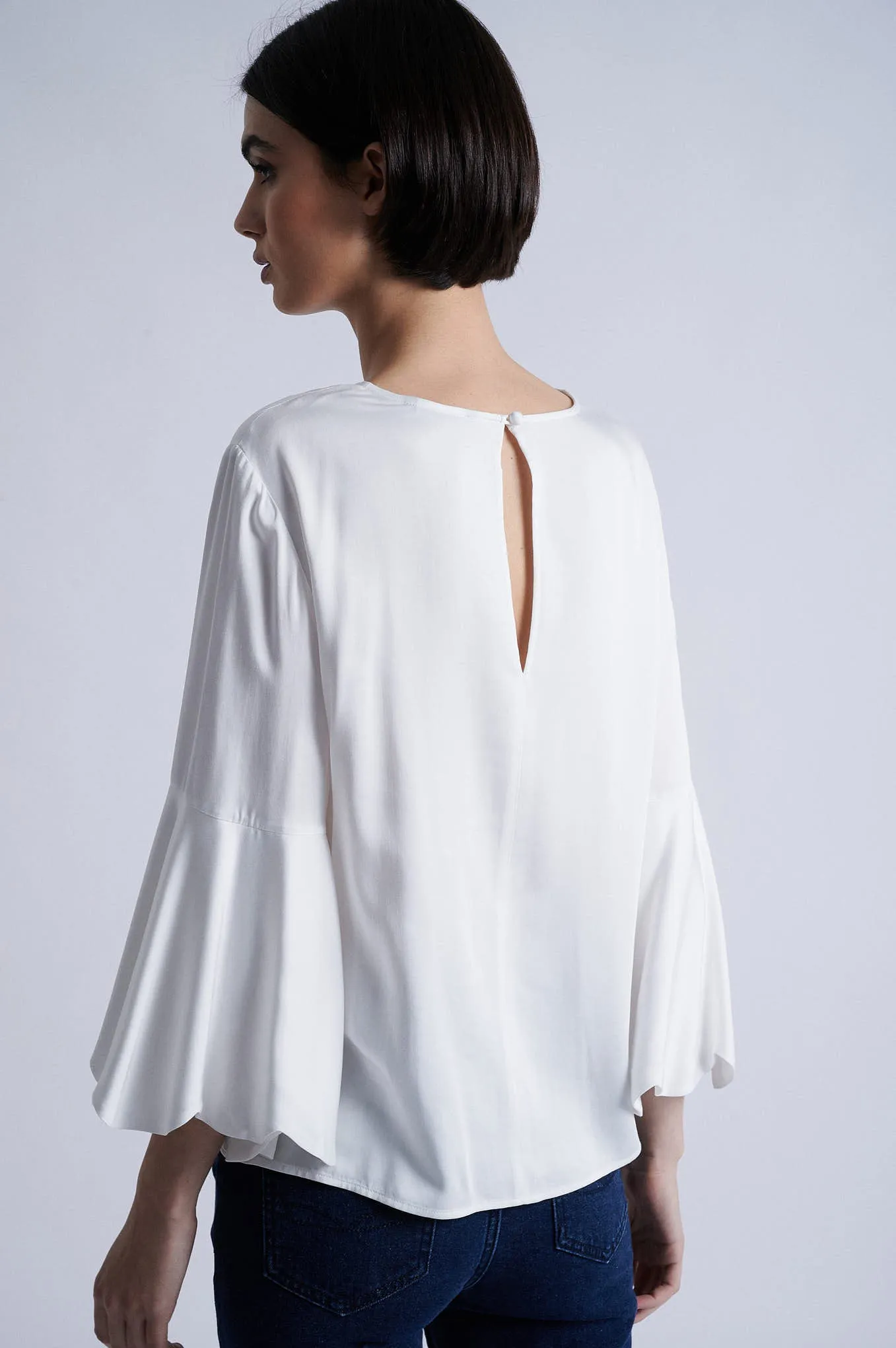 Respekt Viscose Blouse with scalopped details
